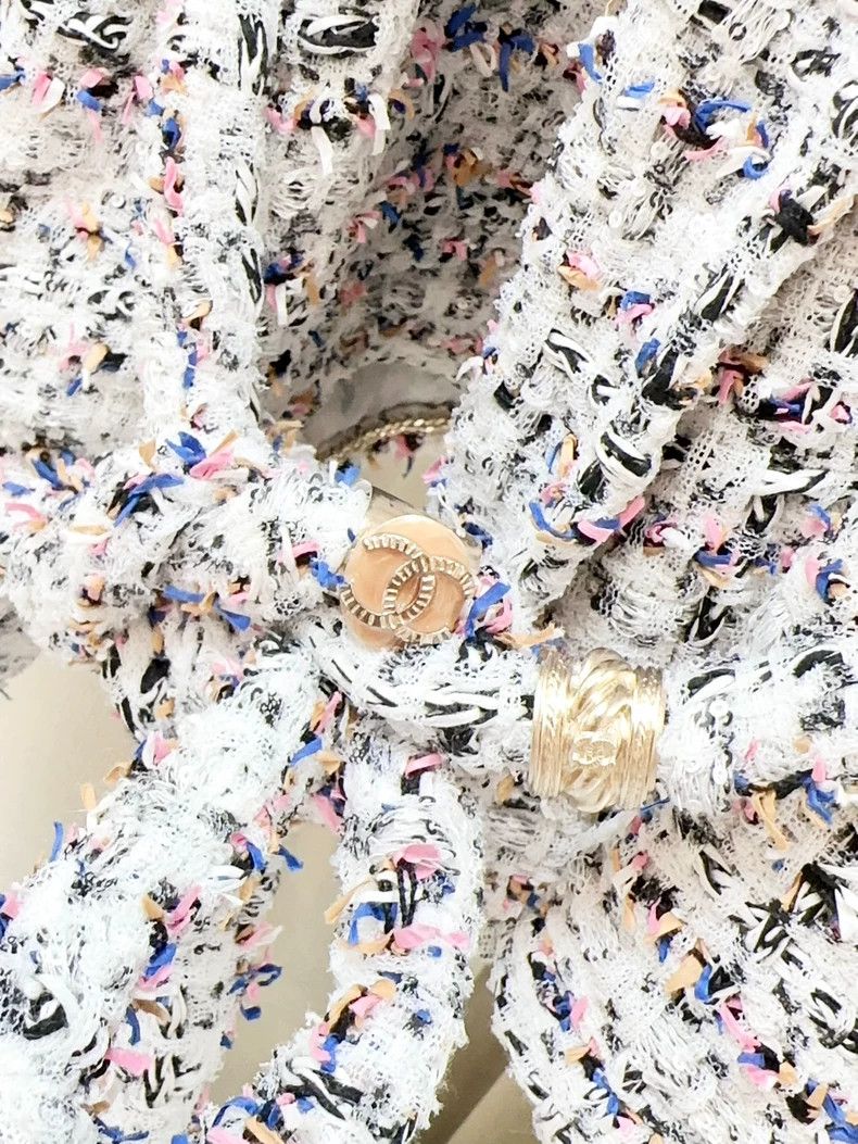 Chanel Chanel Tweed Sequin Jacket with Belt- dmc Size US S / EU 44-46 / 1 - 4 Thumbnail