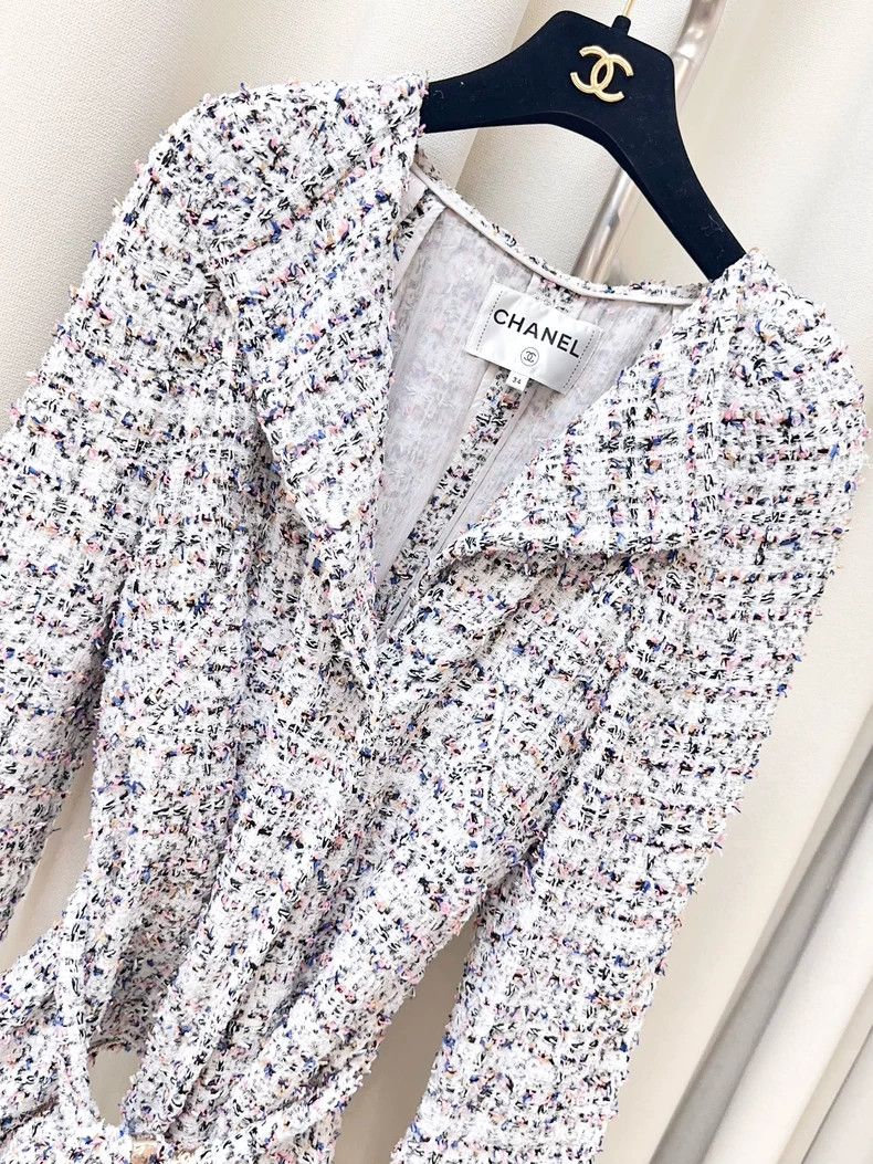 Chanel Chanel Tweed Sequin Jacket with Belt- dmc Size US S / EU 44-46 / 1 - 2 Thumbnail