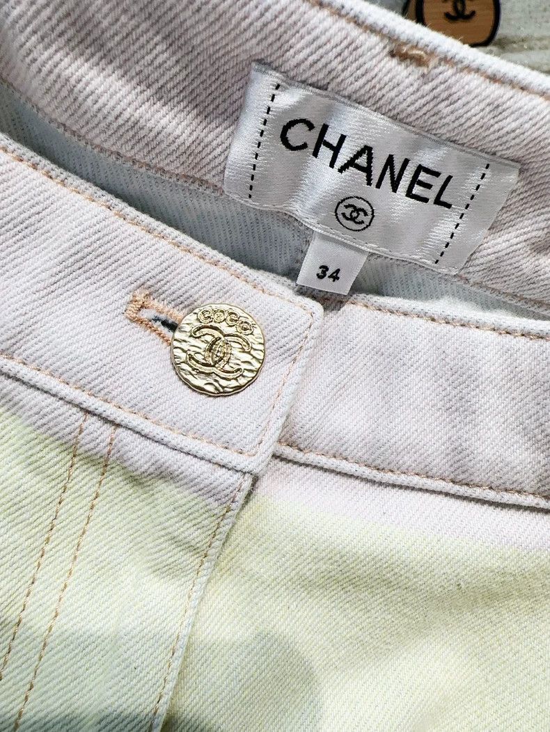 Chanel Chanel 24M Coco Beach Denim Shorts- dmc Size US 30 / EU 46 - 4 Thumbnail