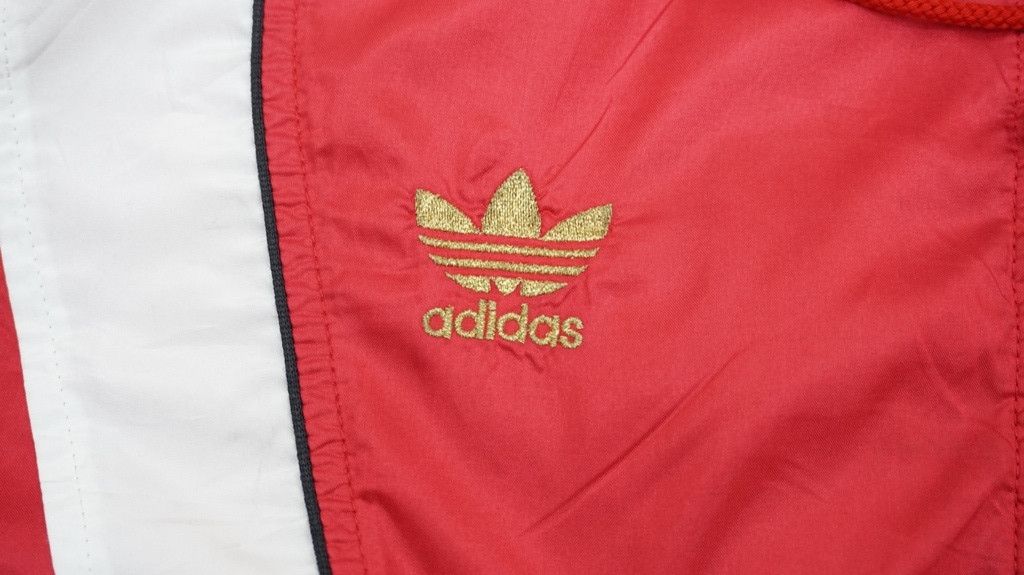 Adidas Vintage Adidas Tracksuit Hooded Windbreaker Jacket Size US M / EU 48-50 / 2 - 6 Thumbnail