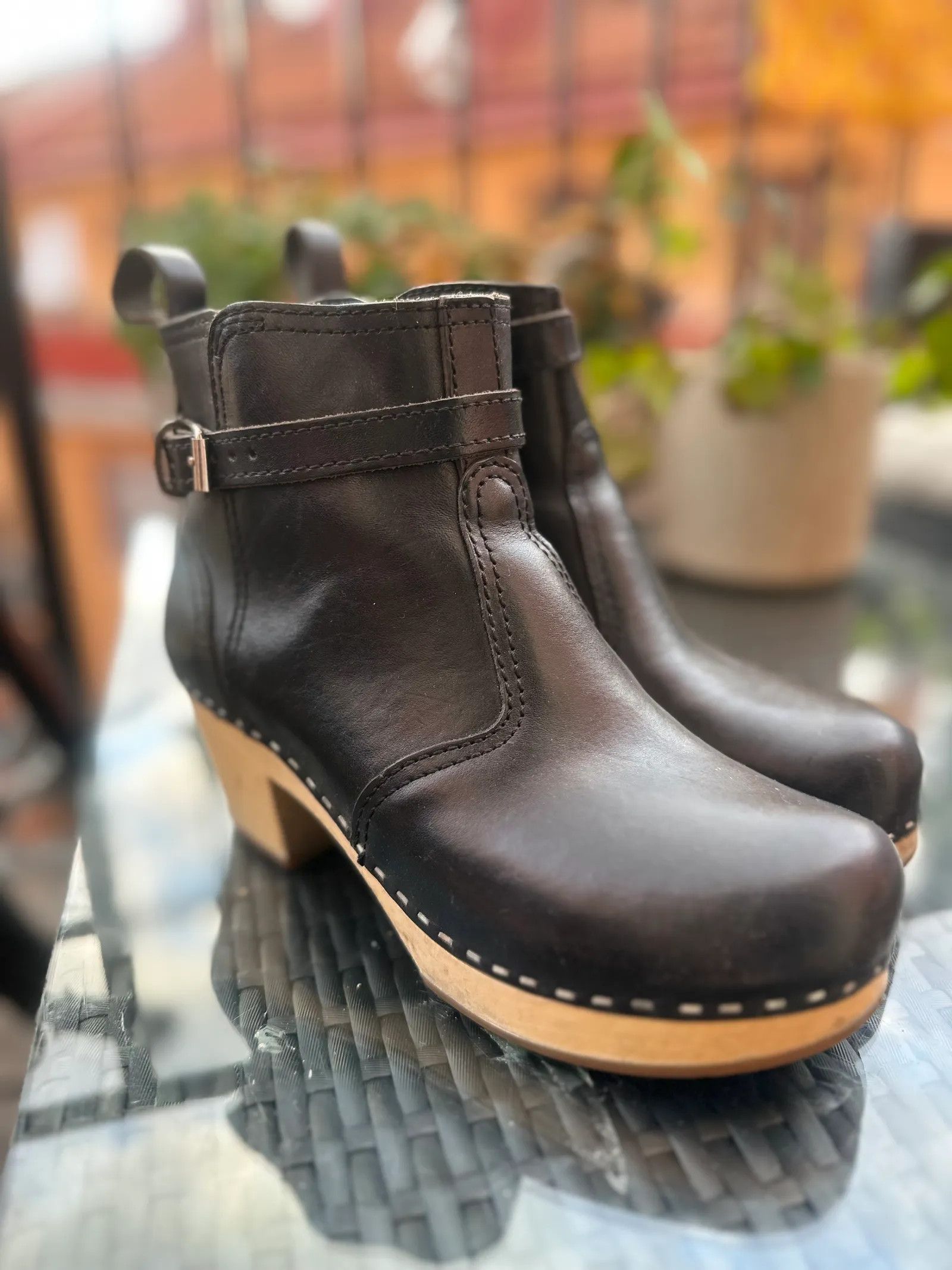 Swedish Hasbeens Swedish Hasbeens Boots Size US 7 / IT 37 - 2 Thumbnail