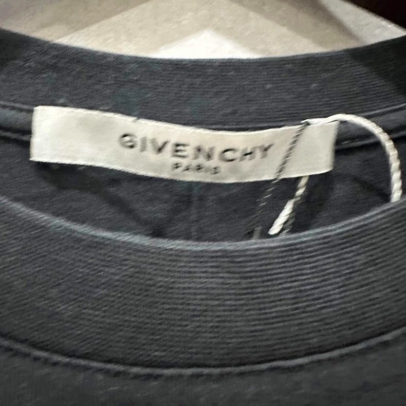 Givenchy Givenchy Dog Head Face Print Black T-shirt XS Size - dmc Size US XS / EU 42 / 0 - 4 Thumbnail