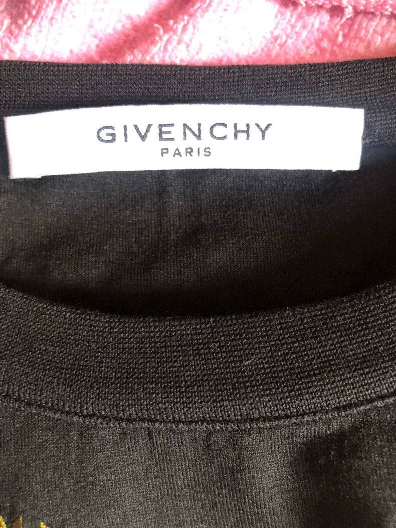 Givenchy Givenchy Star Embroidery Short Sleeve Top - dmc Size US L / EU 52-54 / 3 - 4 Thumbnail