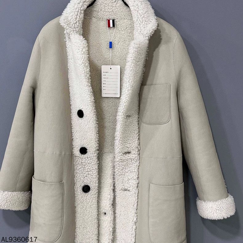 Thom Browne Reversible Shearling Coat by Thom Browne - dmc Size US M / EU 48-50 / 2 - 2 Thumbnail