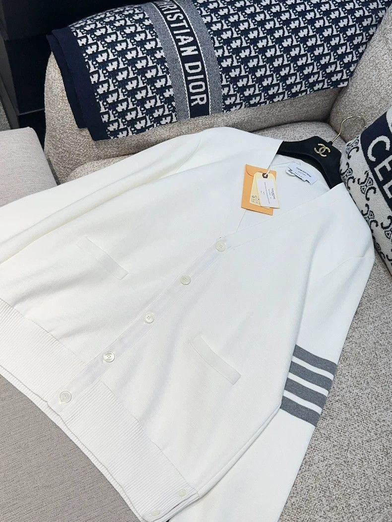 Thom Browne Thom Browne White 4-Bar Cardigan Coat - dmc Size US M / EU 48-50 / 2 - 2 Thumbnail