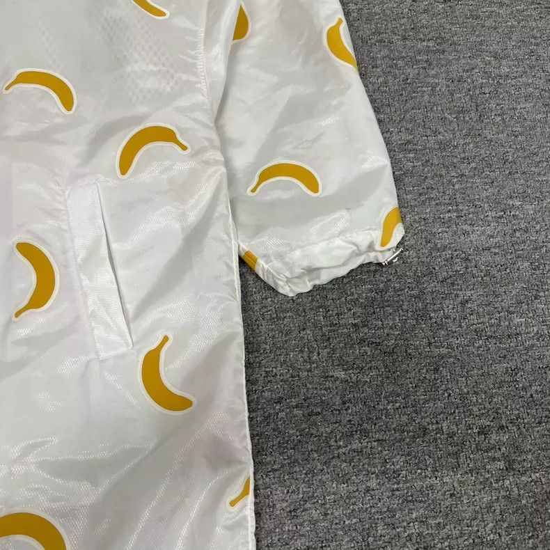 Thom Browne Thom Browne TB Banana Print Waterproof Jacket - dmc Size US M / EU 48-50 / 2 - 3 Thumbnail