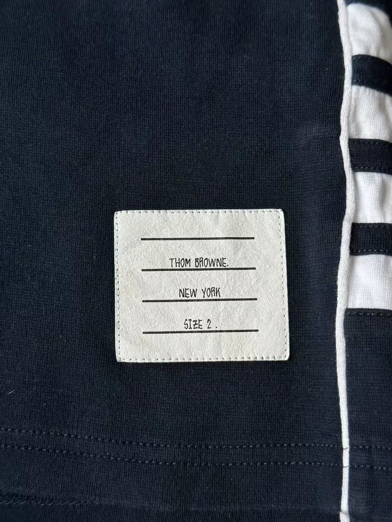 Thom Browne Thom Browne Side Stripe Shorts - dmc Size US 28 / EU 44 - 4 Thumbnail
