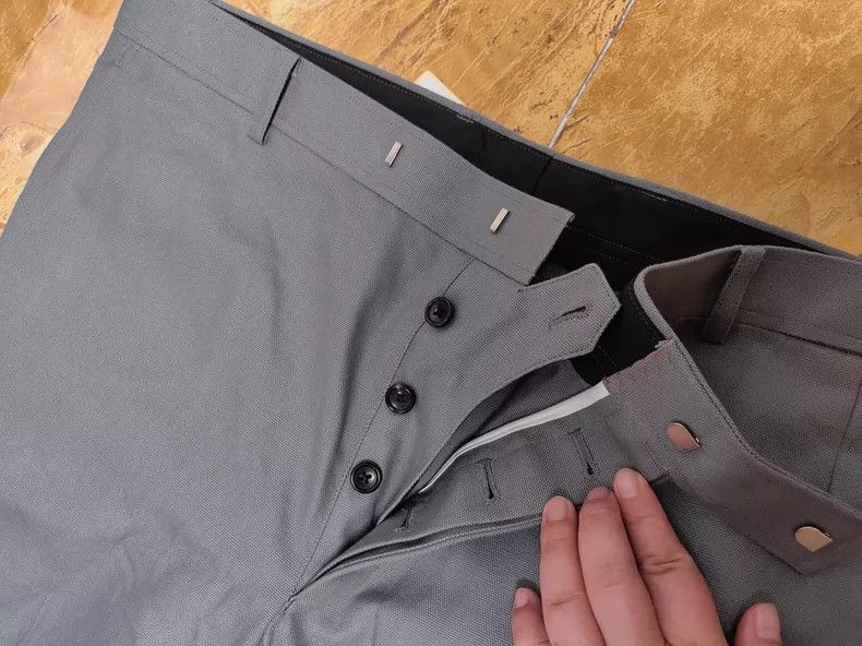 Thom Browne Thom Browne 4-Stripe Gray Casual Pants - dmc Size US 38 / EU 54 - 2 Thumbnail