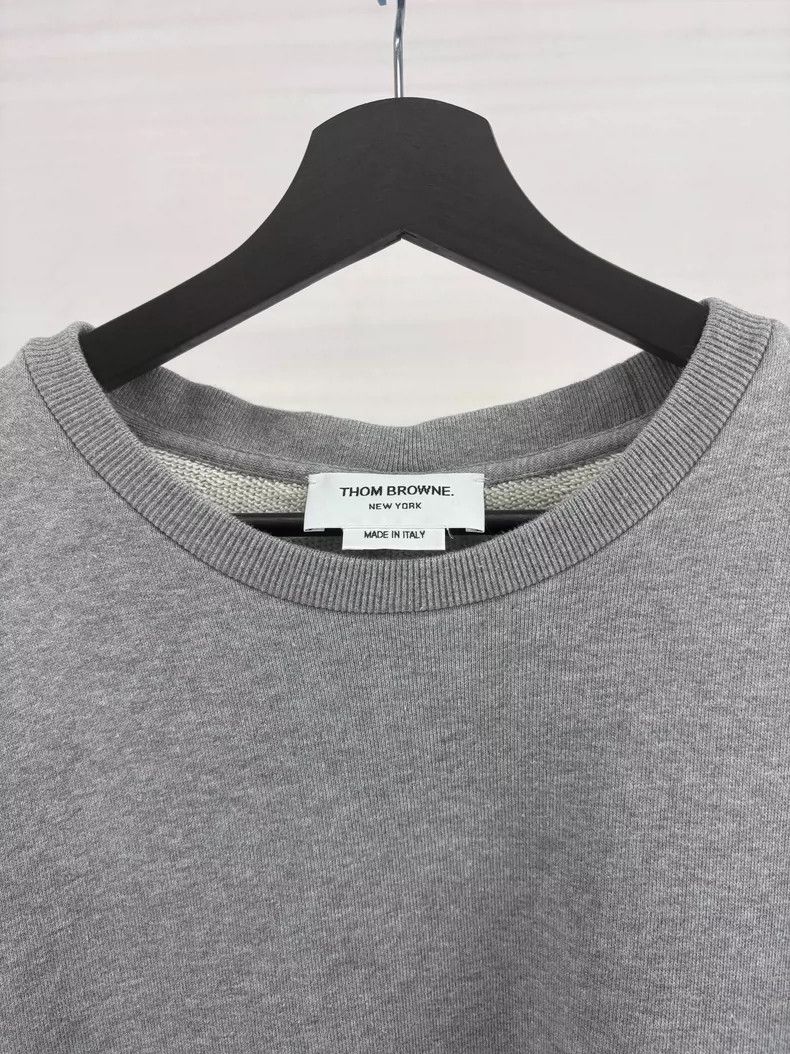 Thom Browne Thom Browne Dolphin Embroidered Gray Sweatshirt - dmc Size US M / EU 48-50 / 2 - 3 Thumbnail