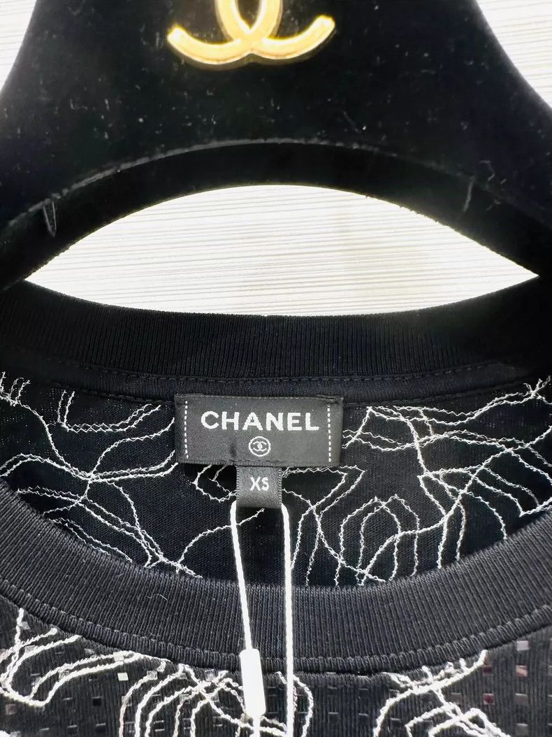 Chanel Chanel 25C CC Logo Short Sleeve Top - dmc Size US XS / EU 42 / 0 - 2 Thumbnail