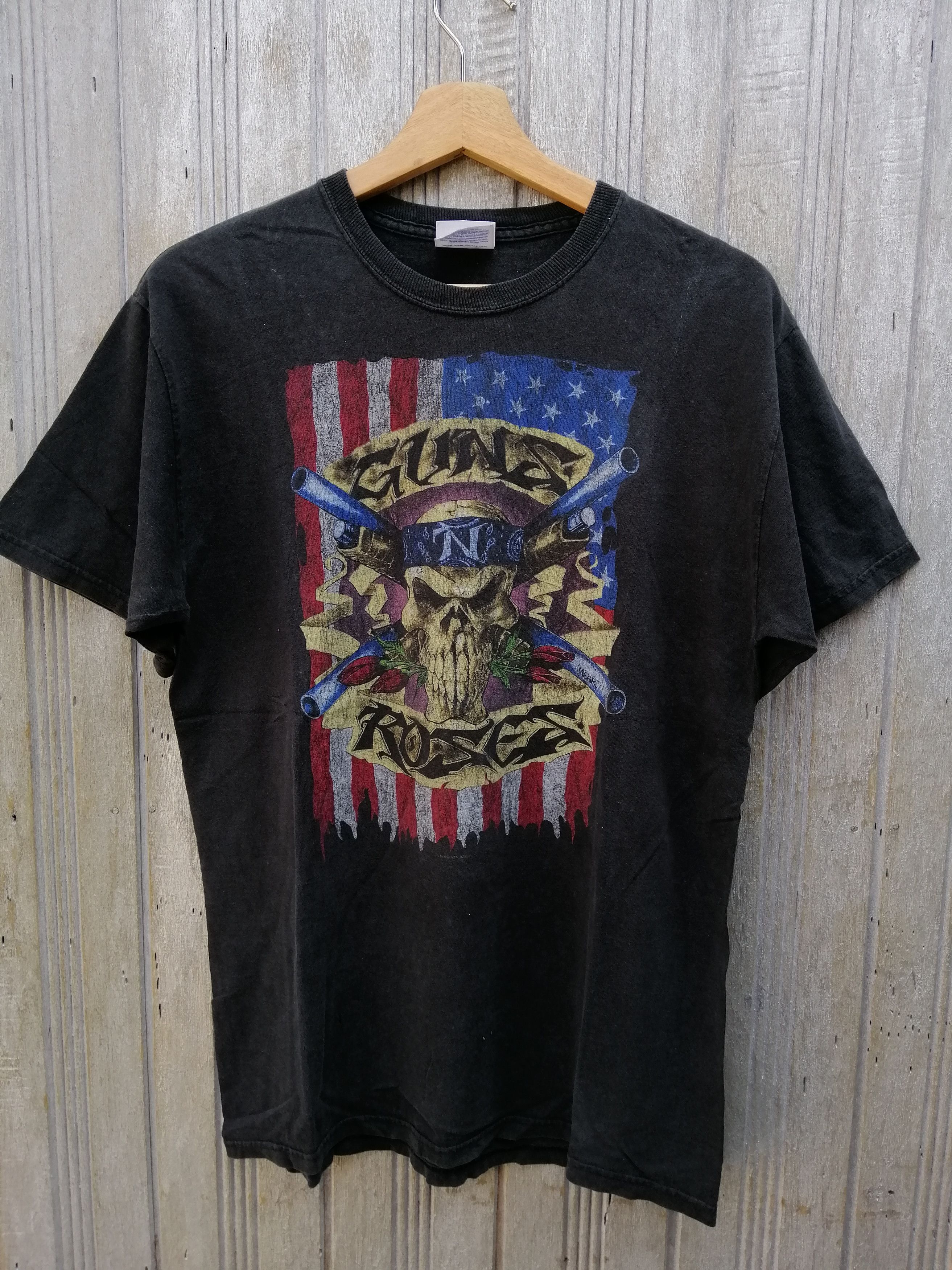 Band Tees Vintage Guns N Roses Band Tshirt Size US M / EU 48-50 / 2 - 1 Thumbnail