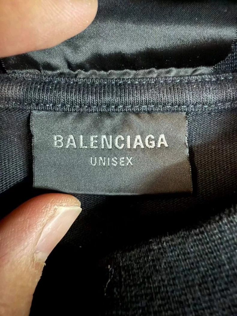 Balenciaga Balenciaga Eiffel Tower Print Short Sleeve - dmc Size US S / EU 44-46 / 1 - 3 Thumbnail