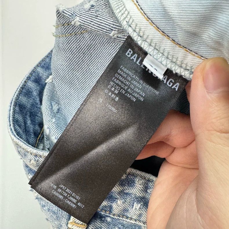 Balenciaga Balenciaga Distressed Washed Denim Jeans - dmc Size US 28 / EU 44 - 7 Thumbnail