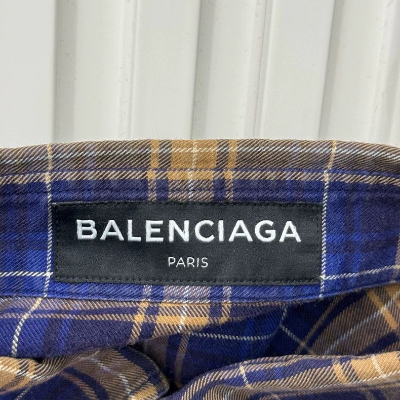 Balenciaga Balenciaga Checkered Back Logo Shirt - dmc Size US M / EU 48-50 / 2 - 4 Thumbnail