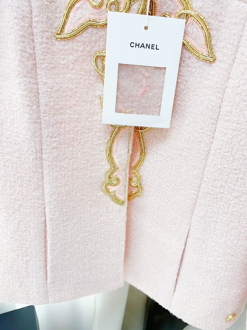 Chanel Chanel Castle Series Pink Jacket - dmc Size US M / EU 48-50 / 2 - 3 Thumbnail