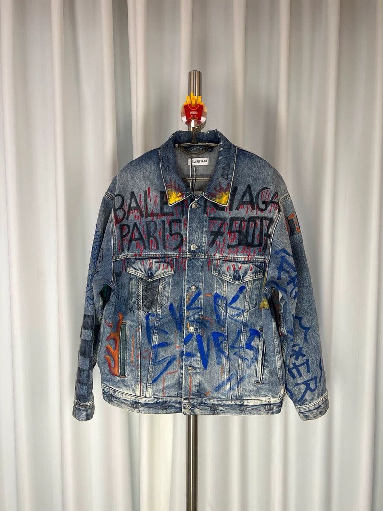 Balenciaga Balenciaga Graffiti Denim Jacket - dmc Size US M / EU 48-50 / 2 - 3 Thumbnail