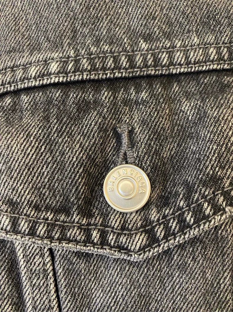Balenciaga Balenciaga Black Denim Jacket with Big Logo - dmc Size US M / EU 48-50 / 2 - 4 Thumbnail