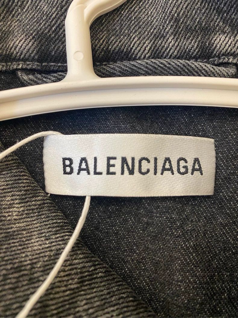 Balenciaga Balenciaga Black Denim Jacket with Big Logo - dmc Size US M / EU 48-50 / 2 - 5 Thumbnail