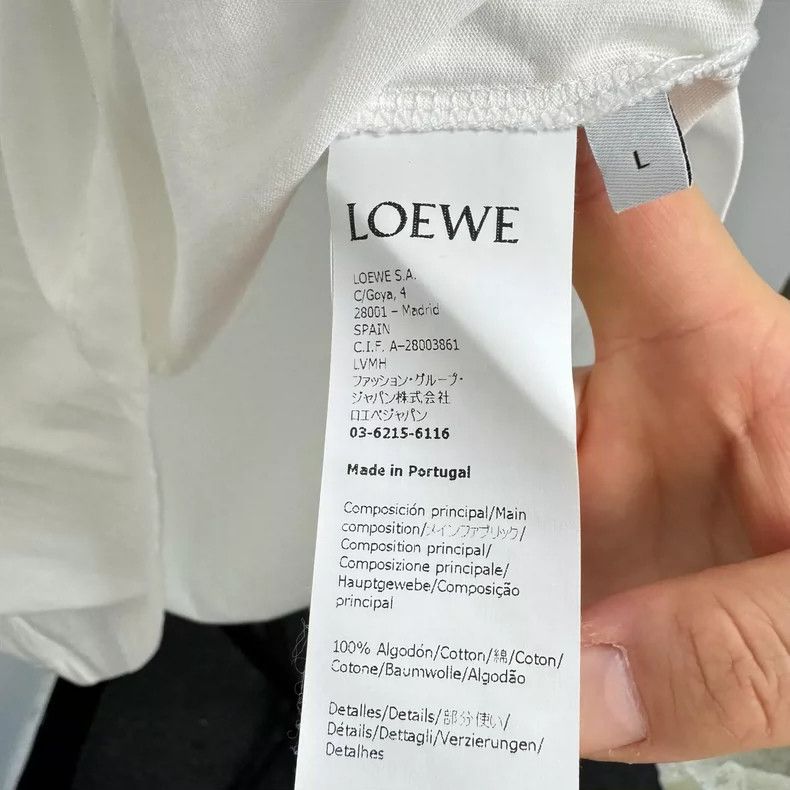 Loewe Loewe White Portrait Print Short-Sleeve Tee - dmc Size US L / EU 52-54 / 3 - 5 Thumbnail
