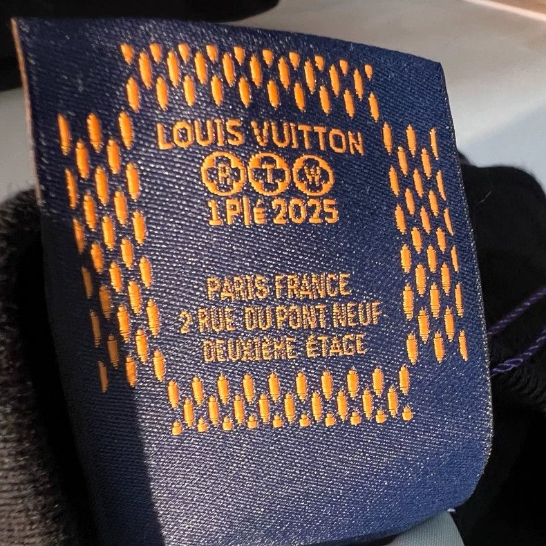 Louis Vuitton Louis Vuitton SS25 Obsidian Crystal Sweatshirt - dmc Size US M / EU 48-50 / 2 - 6 Thumbnail