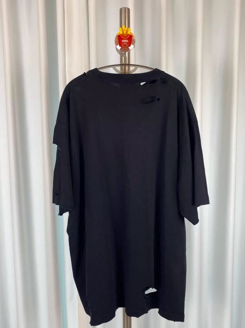 Balenciaga Balenciaga Paris Distressed Logo Short Sleeve - dmc Size US L / EU 52-54 / 3 - 2 Thumbnail
