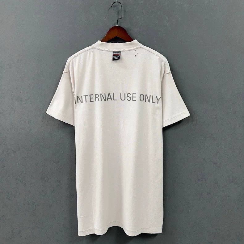 Balenciaga Balenciaga Internal Use Only Reverse Tee - dmc Size US M / EU 48-50 / 2 - 2 Thumbnail