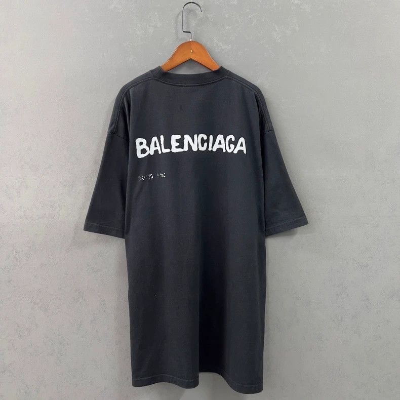 Balenciaga Balenciaga Fuzzy Graffiti Ink Short Sleeve - dmc Size US M / EU 48-50 / 2 - 2 Thumbnail