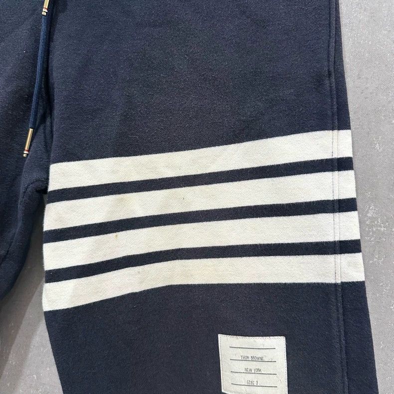 Thom Browne Thom Browne Navy Four-Stripe Shorts - dmc Size US 30 / EU 46 - 4 Thumbnail