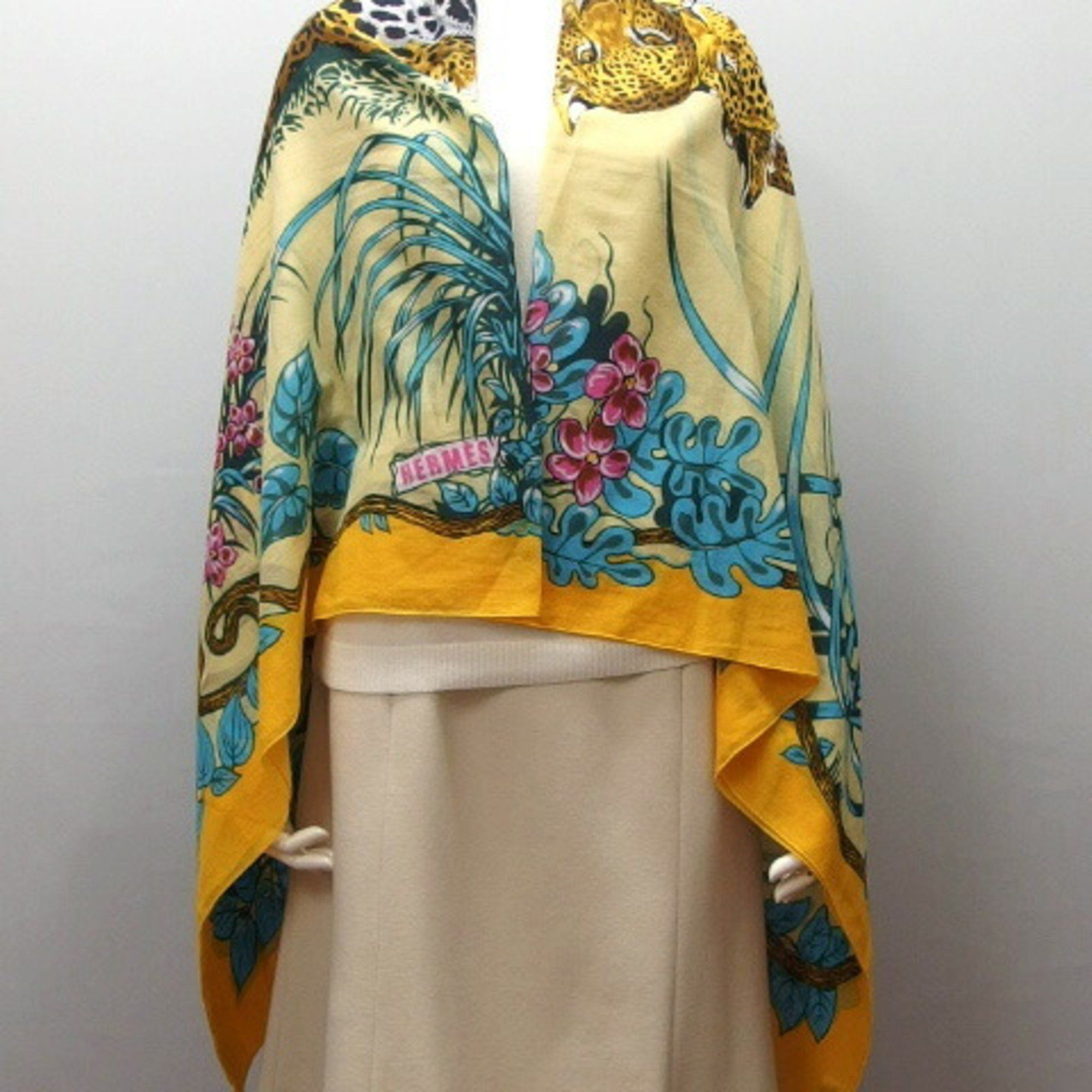 Hermes Hermes Large Stole/Scarf, Cotton Pareo, Leopard Print, Jungle Love, Yellow Size ONE SIZE - 3 Thumbnail