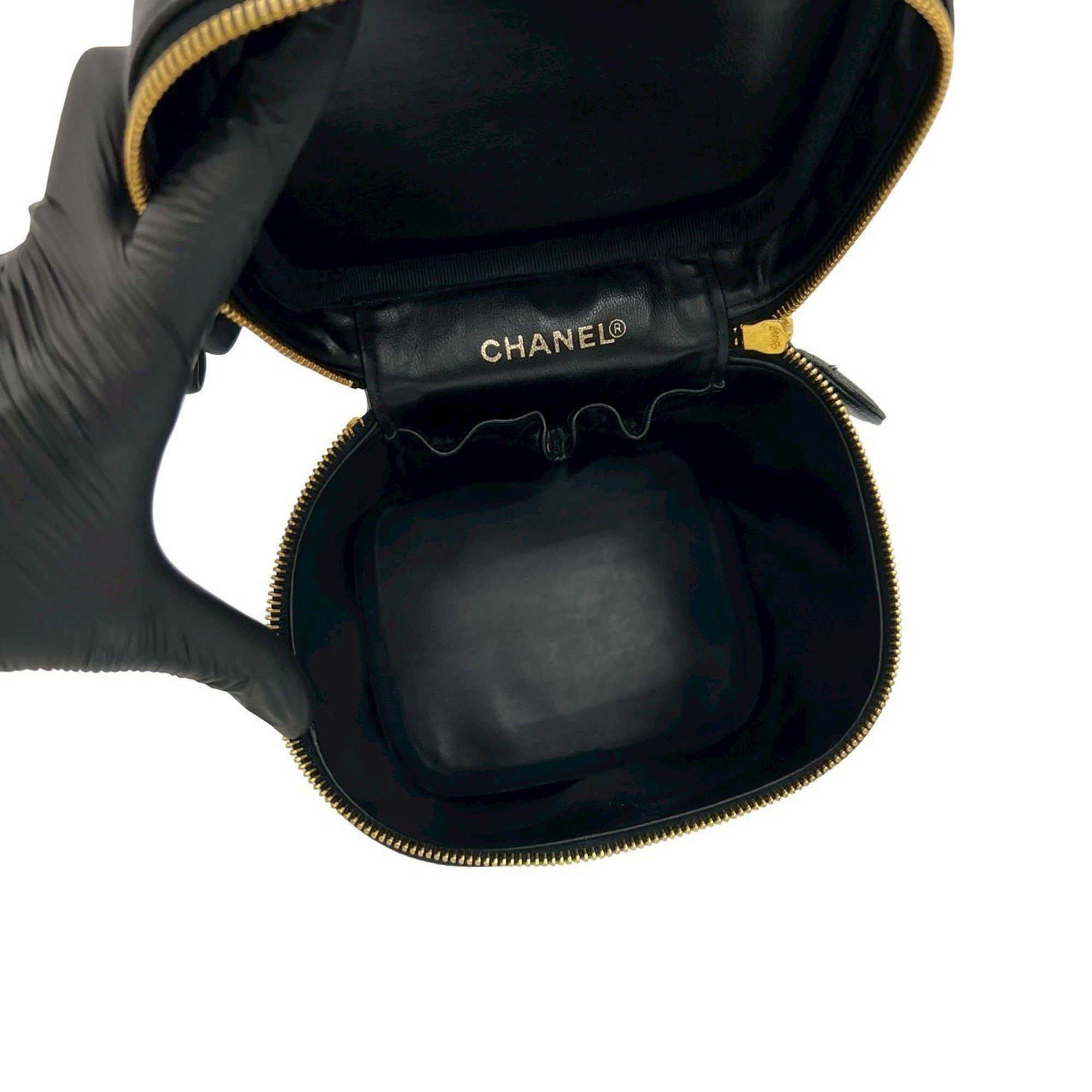 Chanel CHANEL Coco Mark Caviar Skin Vanity Bag Mini Handbag Black 28298 Size ONE SIZE - 9 Thumbnail