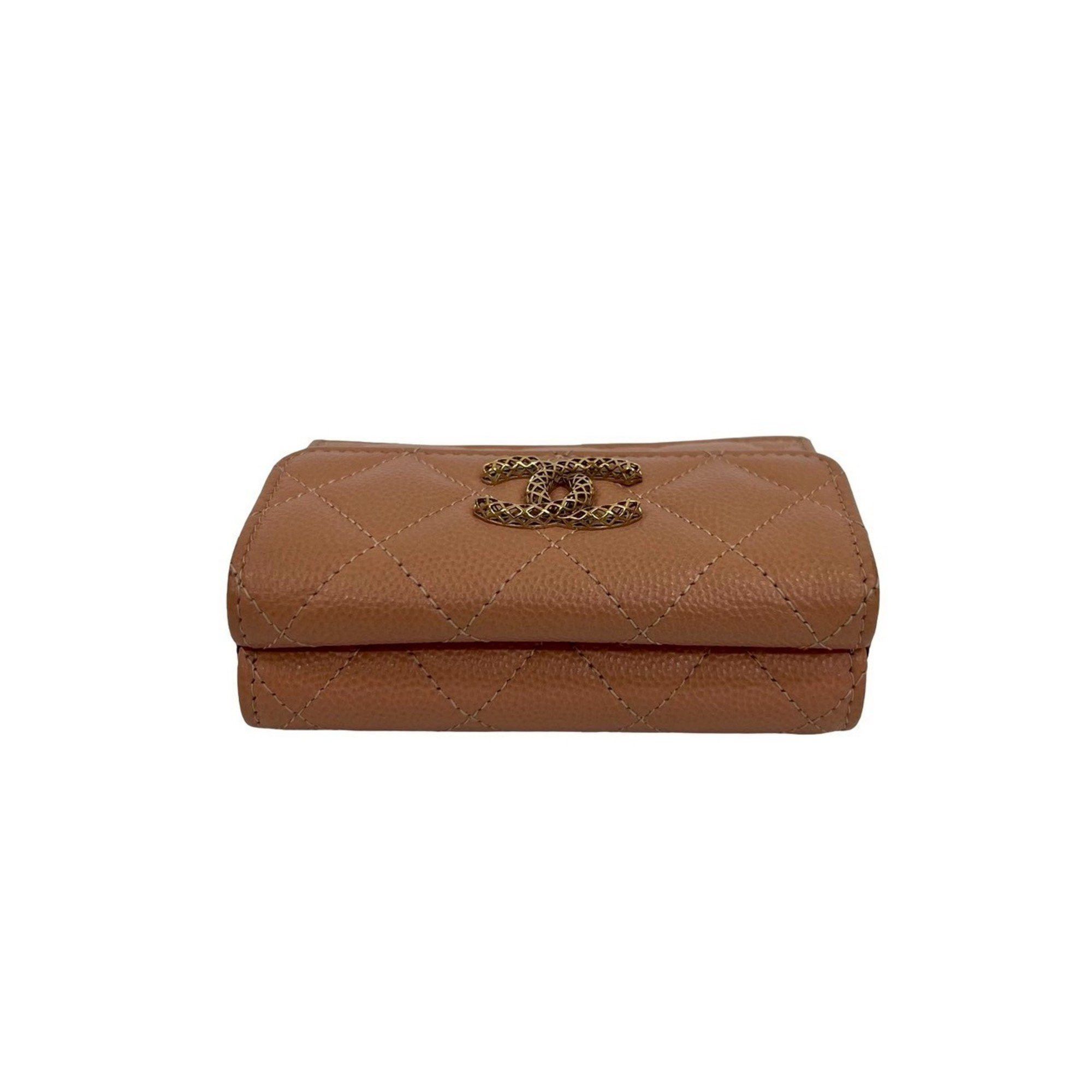 Chanel Random number CHANEL Matelasse Coco Caviar Leather Tri-fold Wallet Mini 23406 Size ONE SIZE - 3 Thumbnail