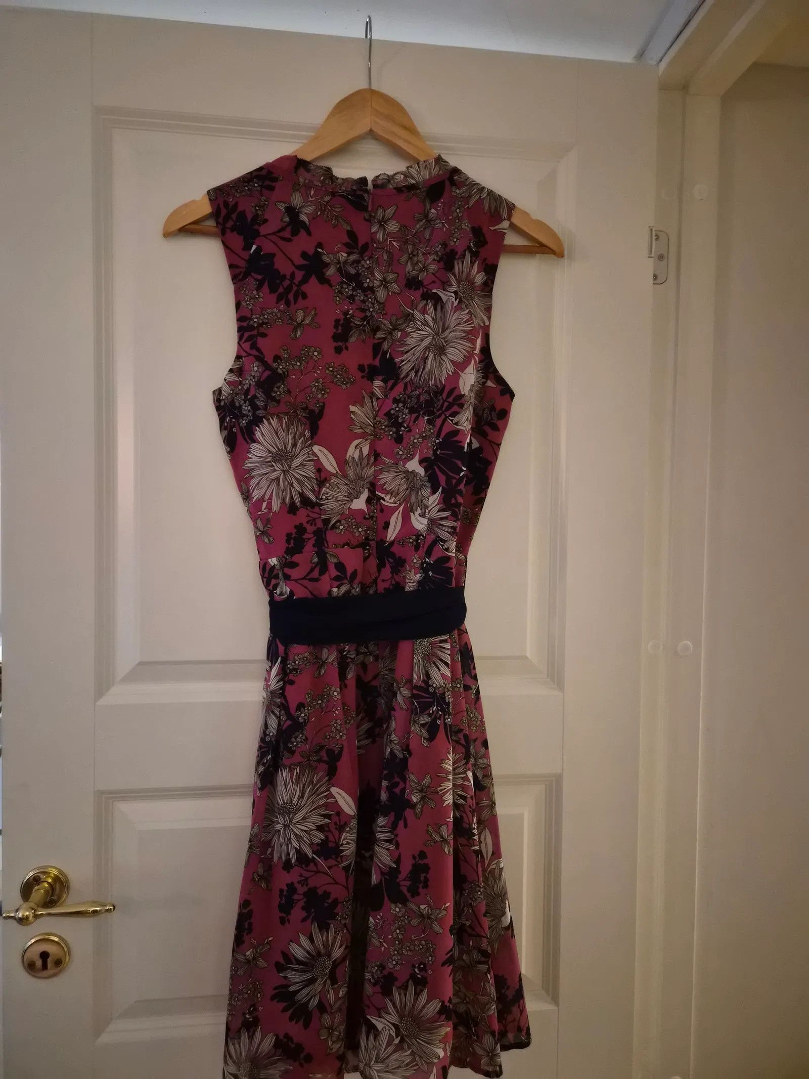 Esprit Esprit Dress Size S / US 4 / IT 40 - 4 Thumbnail