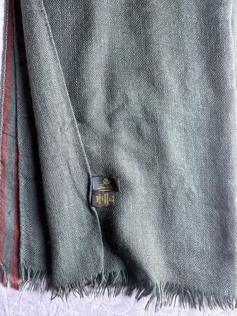 Loro Piana LoroPiana Classic Gray Scarf - dmc Size ONE SIZE - 3 Thumbnail