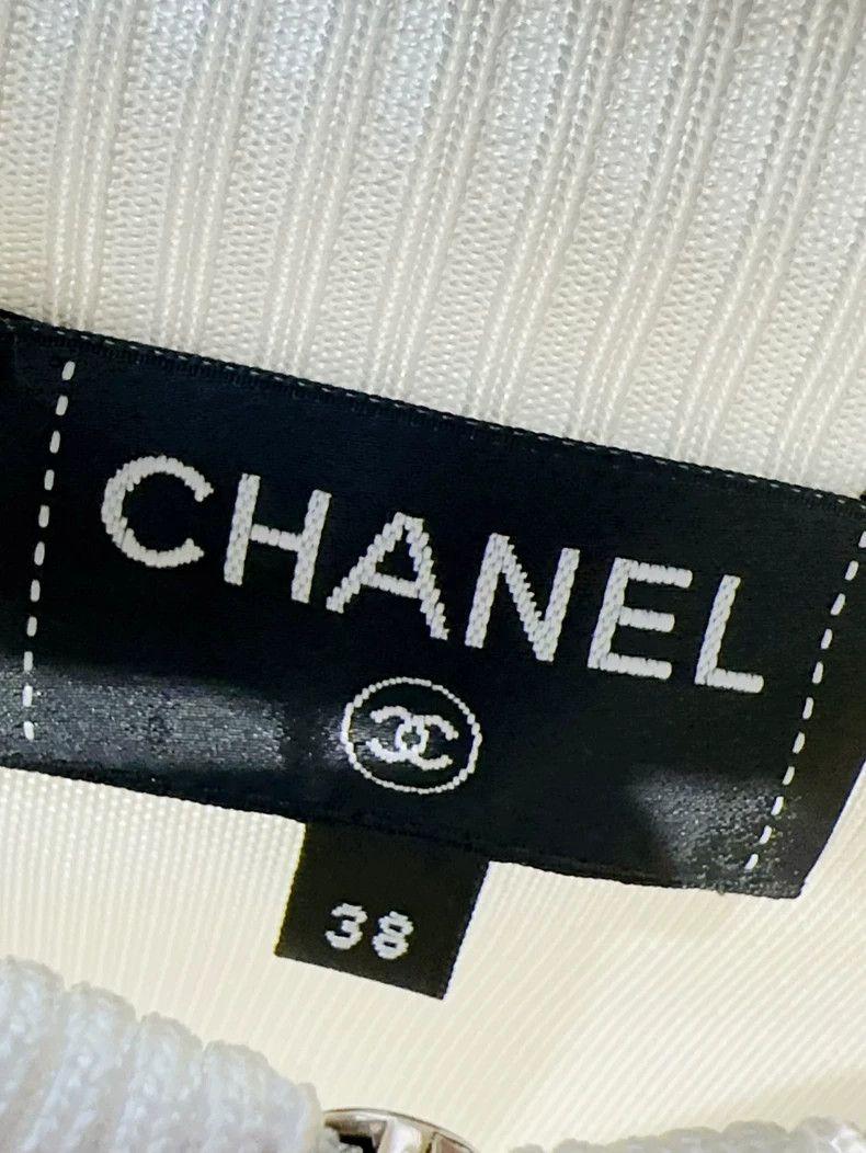 Chanel Chanel 23C White Knit Baseball Jacket - dmc Size US M / EU 48-50 / 2 - 6 Thumbnail