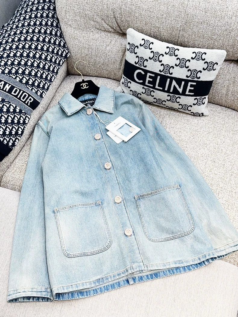 Chanel Chanel 24K Blue Denim Long Sleeve Jacket - dmc Size US M / EU 48-50 / 2 - 3 Thumbnail