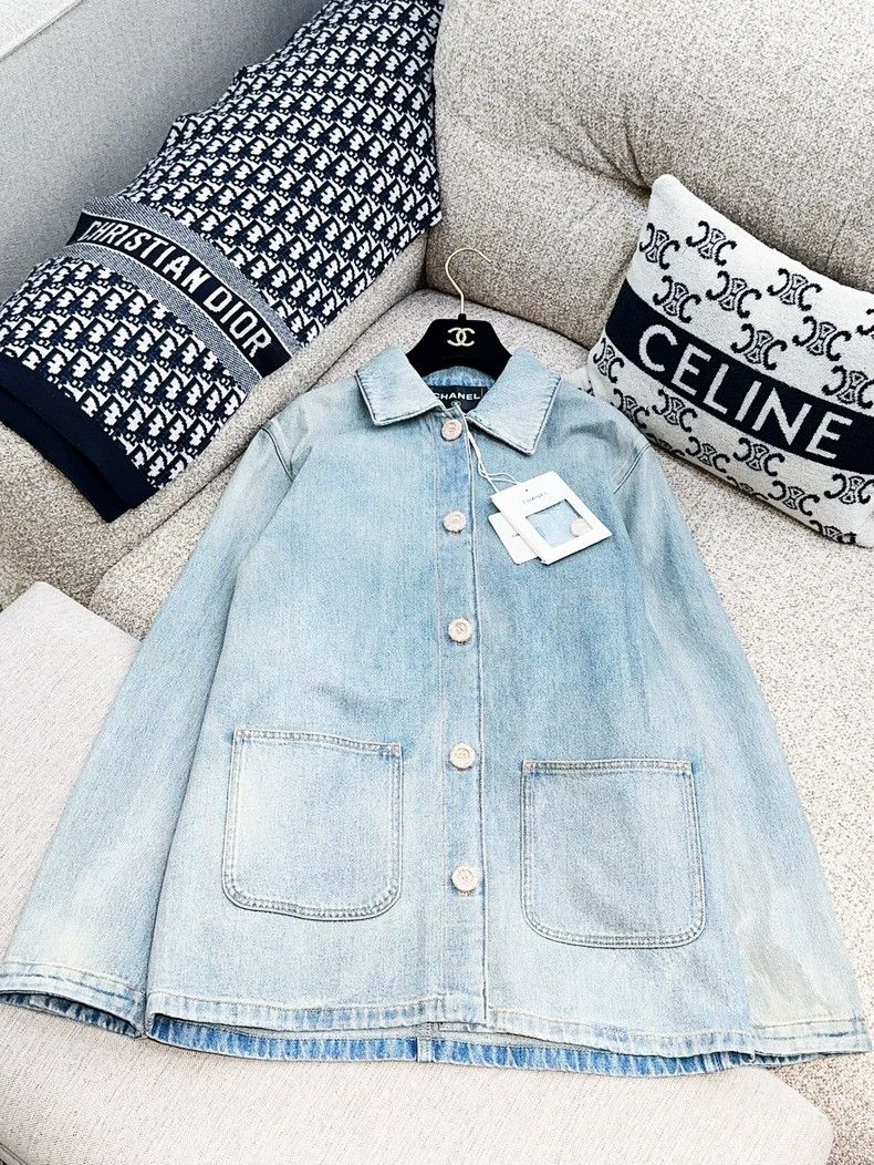Chanel Chanel 24K Blue Denim Long Sleeve Jacket - dmc Size US M / EU 48-50 / 2 - 2 Thumbnail
