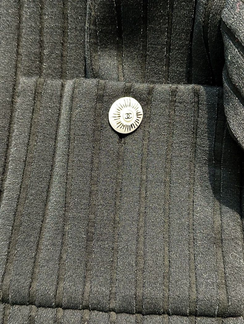 Chanel Chanel 22C Striped Long-Sleeve Short Jacket - dmc Size US XS / EU 42 / 0 - 5 Thumbnail