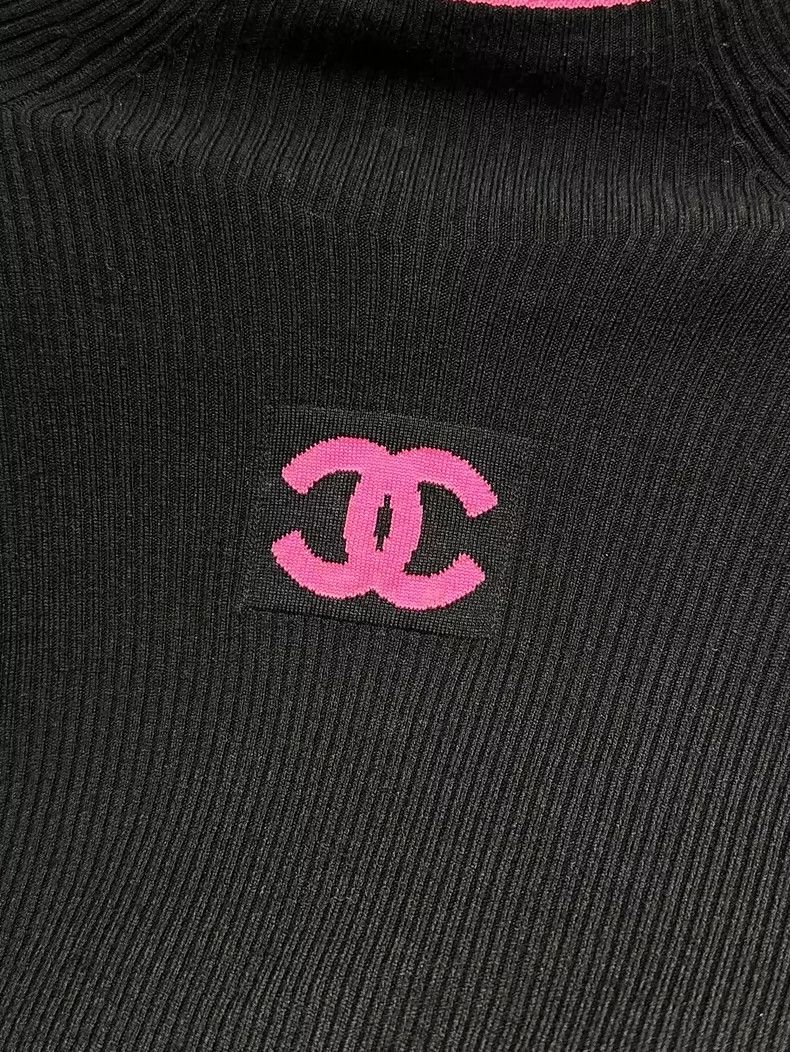 Chanel Chanel 23N Coco Neige Knit Top - dmc Size US XS / EU 42 / 0 - 3 Thumbnail