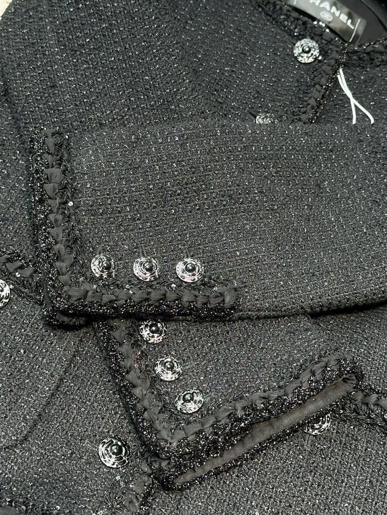 Chanel Chanel 25S Black Sparkle Knit Jacket - dmc Size US M / EU 48-50 / 2 - 7 Thumbnail