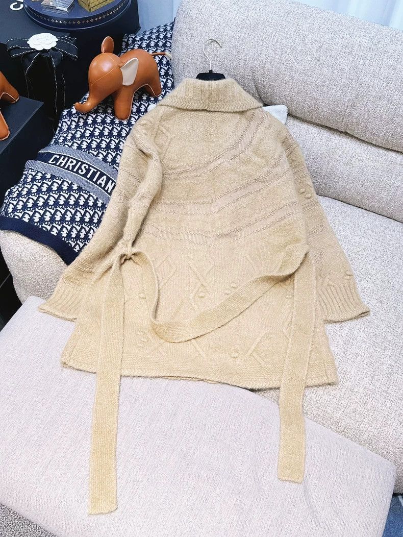 Chanel Chanel Beige Long Sleeve Knit Cardigan - dmc Size US L / EU 52-54 / 3 - 2 Thumbnail