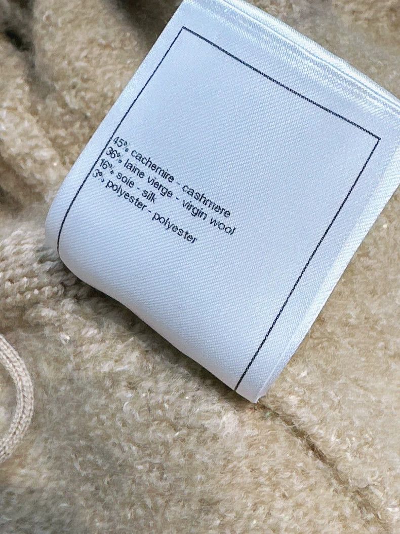 Chanel Chanel Beige Long Sleeve Knit Cardigan - dmc Size US L / EU 52-54 / 3 - 6 Thumbnail