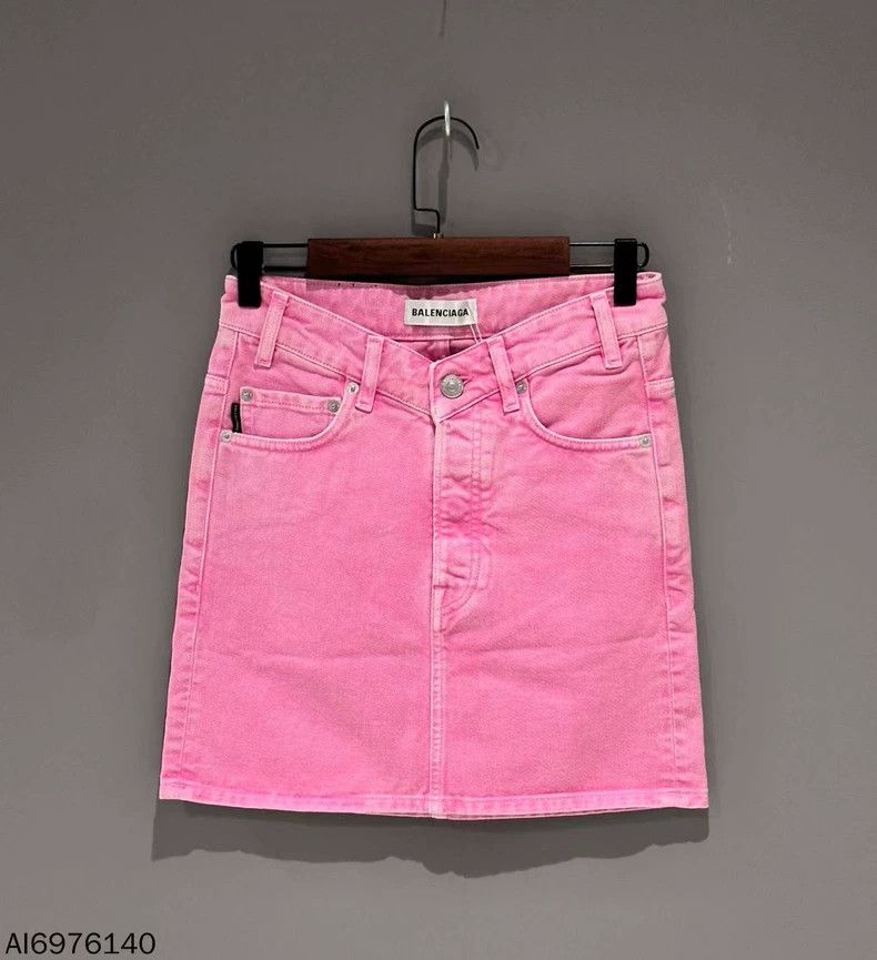 Balenciaga Balenciaga Pink Denim Pencil Skirt - dmc Size US 34 / EU 50 - 2 Thumbnail