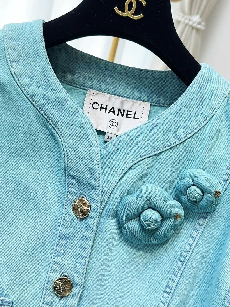 Chanel Chanel Blue Camellia Denim Jacket - dmc Size US XS / EU 42 / 0 - 4 Thumbnail