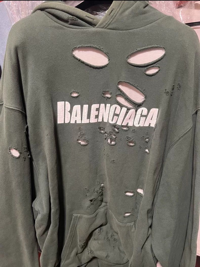 Balenciaga Balenciaga Distressed Green Hoodie - dmc Size US XXS / EU 40 - 2 Thumbnail