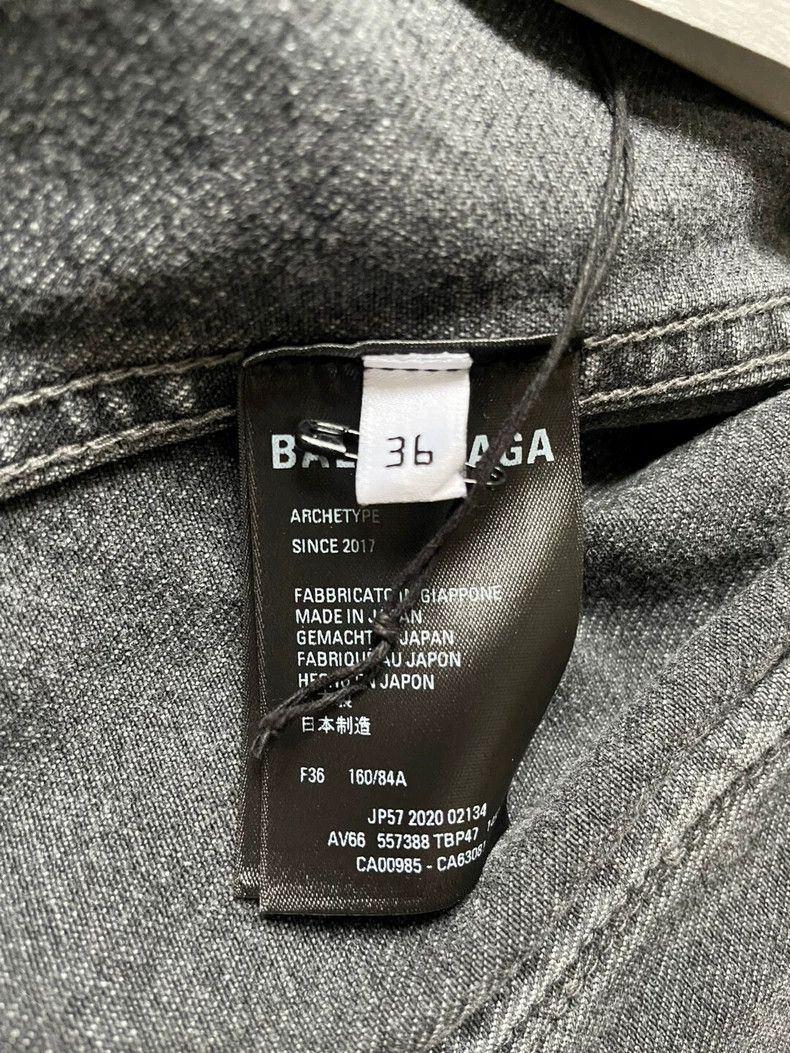 Balenciaga Balenciaga Red Letter Denim Jacket - dmc Size US M / EU 48-50 / 2 - 8 Thumbnail