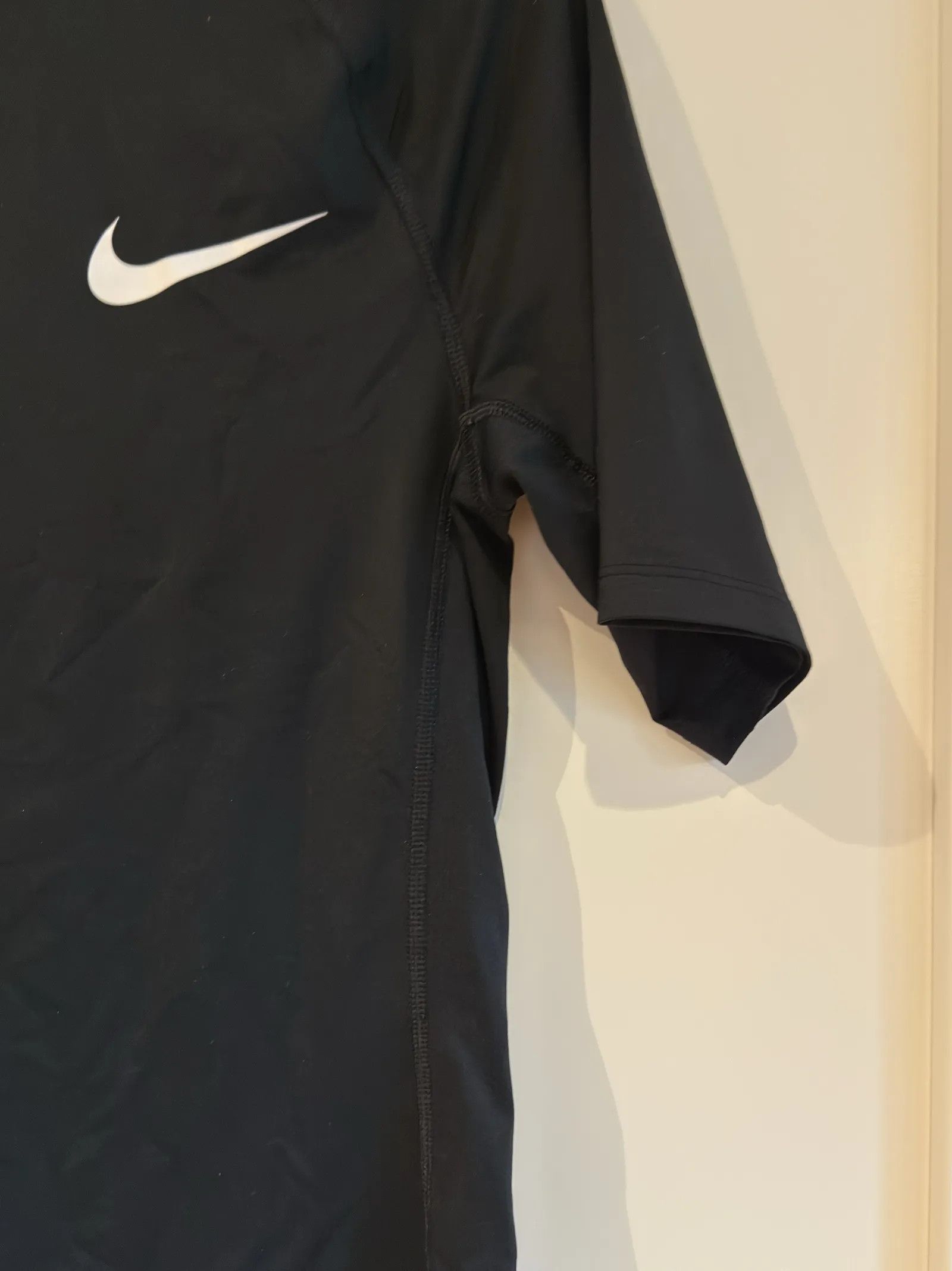Nike Nike Dri fit/Tight fit Sweatshirt Size US M / EU 48-50 / 2 - 5 Thumbnail
