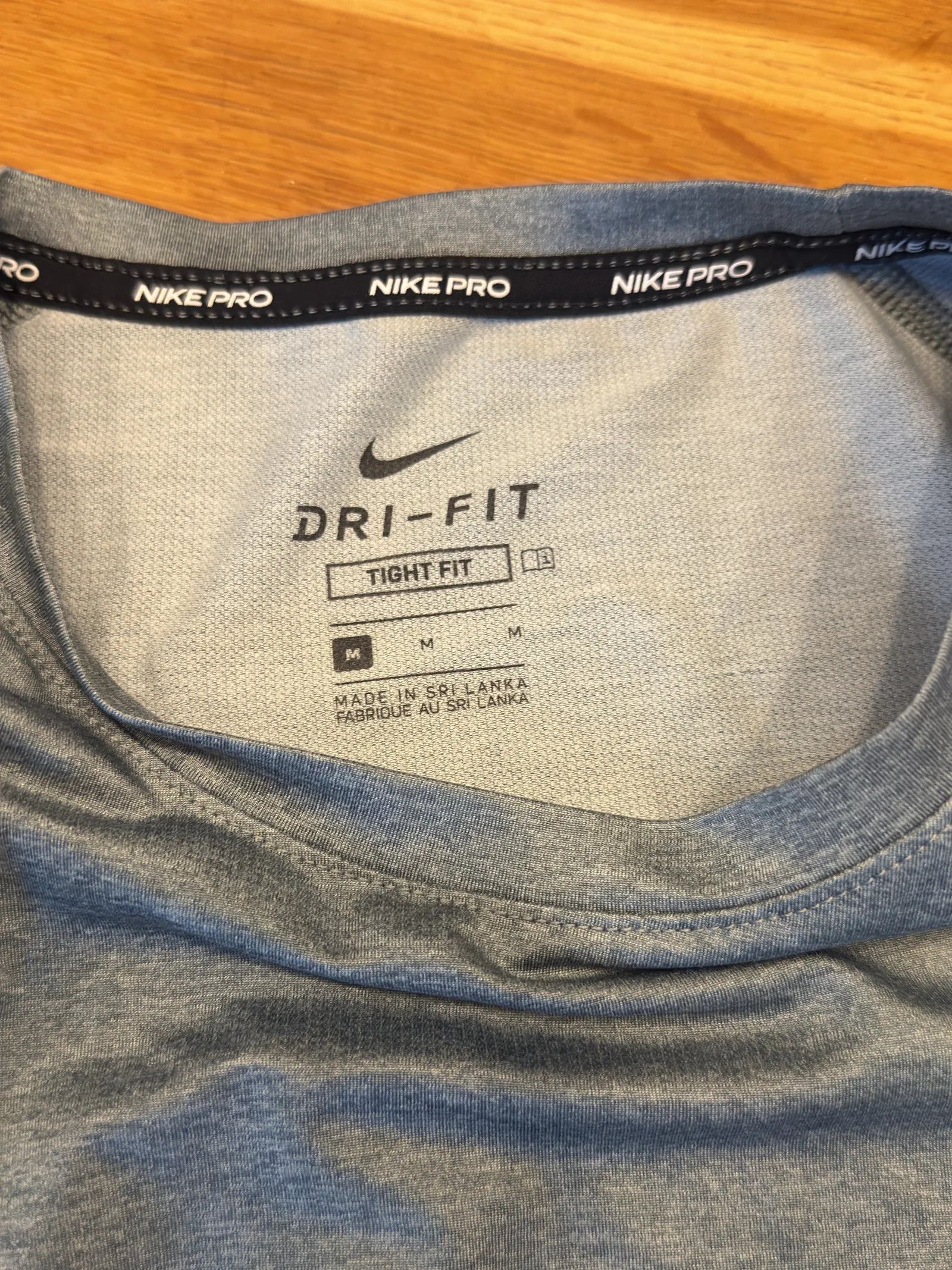 Nike Nike Dri Fit / Tight Fit Sweatshirt Size US M / EU 48-50 / 2 - 2 Thumbnail