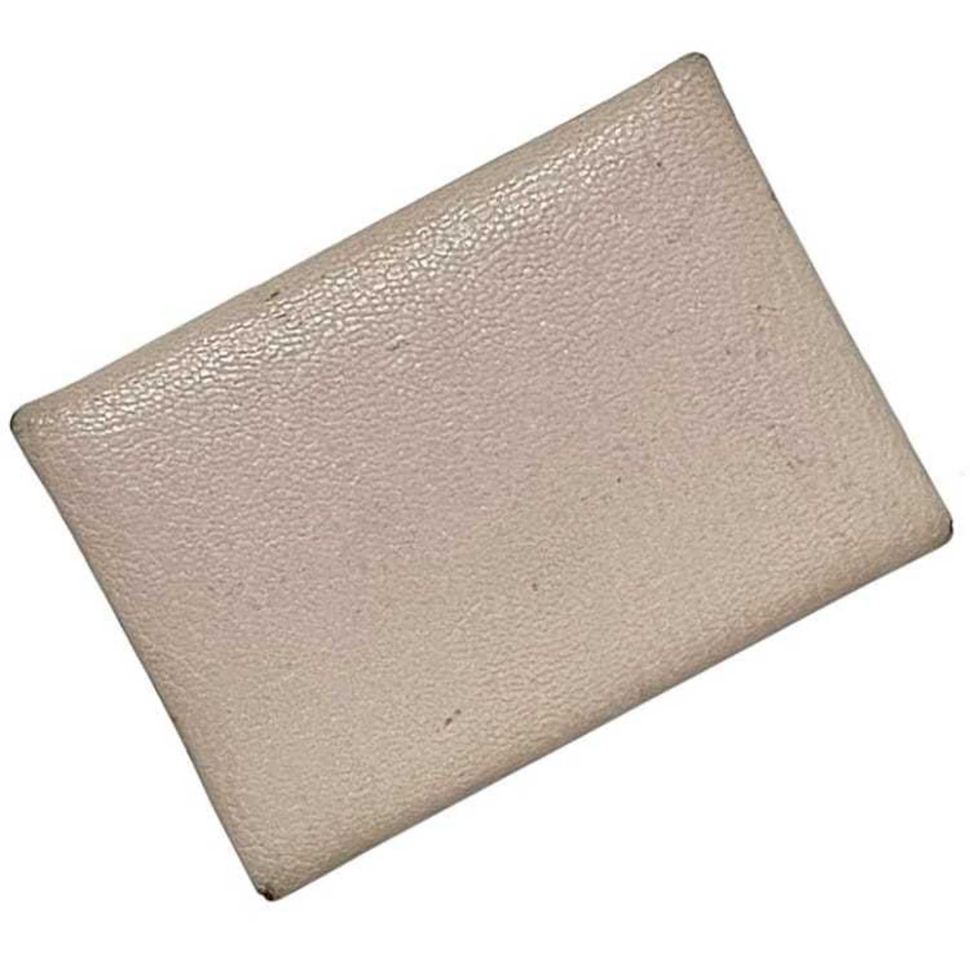 Hermes Hermes Hermès Calvi Duo bifold wallet f-23964 in pink mauve pale leather with a coin purse and Chevre Mysore U stamp. 2022. This compact, is perfect for carrying your belongings. Size ONE SIZE - 2 Thumbnail