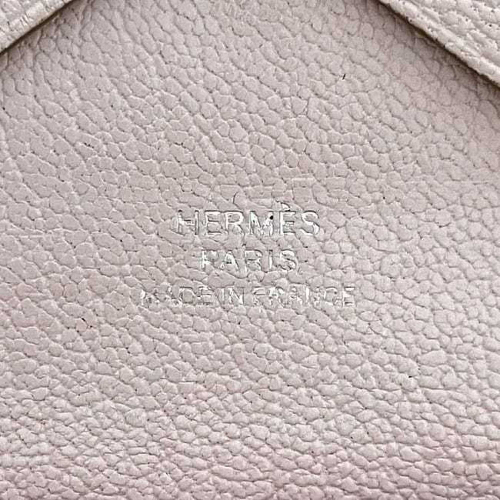 Hermes Hermes Hermès Calvi Duo bifold wallet f-23964 in pink mauve pale leather with a coin purse and Chevre Mysore U stamp. 2022. This compact, is perfect for carrying your belongings. Size ONE SIZE - 9 Thumbnail