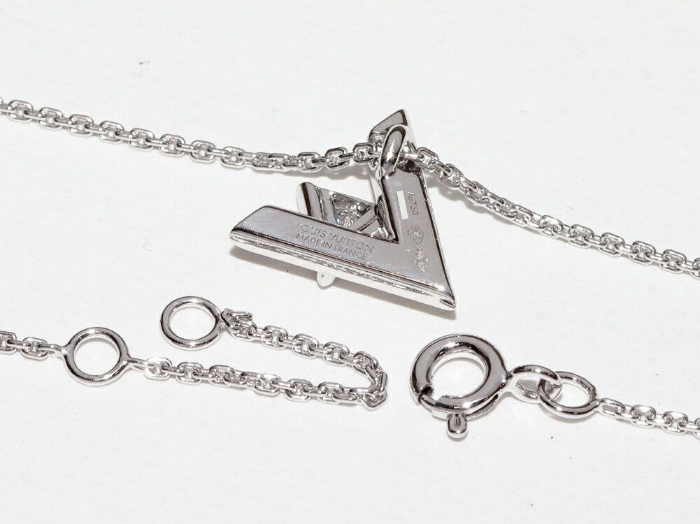Louis Vuitton Louis Vuitton Louis Vuitton K18WG Volt One PM Pendant Necklace Q93806 Metal Necklace Q93806 Size ONE SIZE - 5 Thumbnail